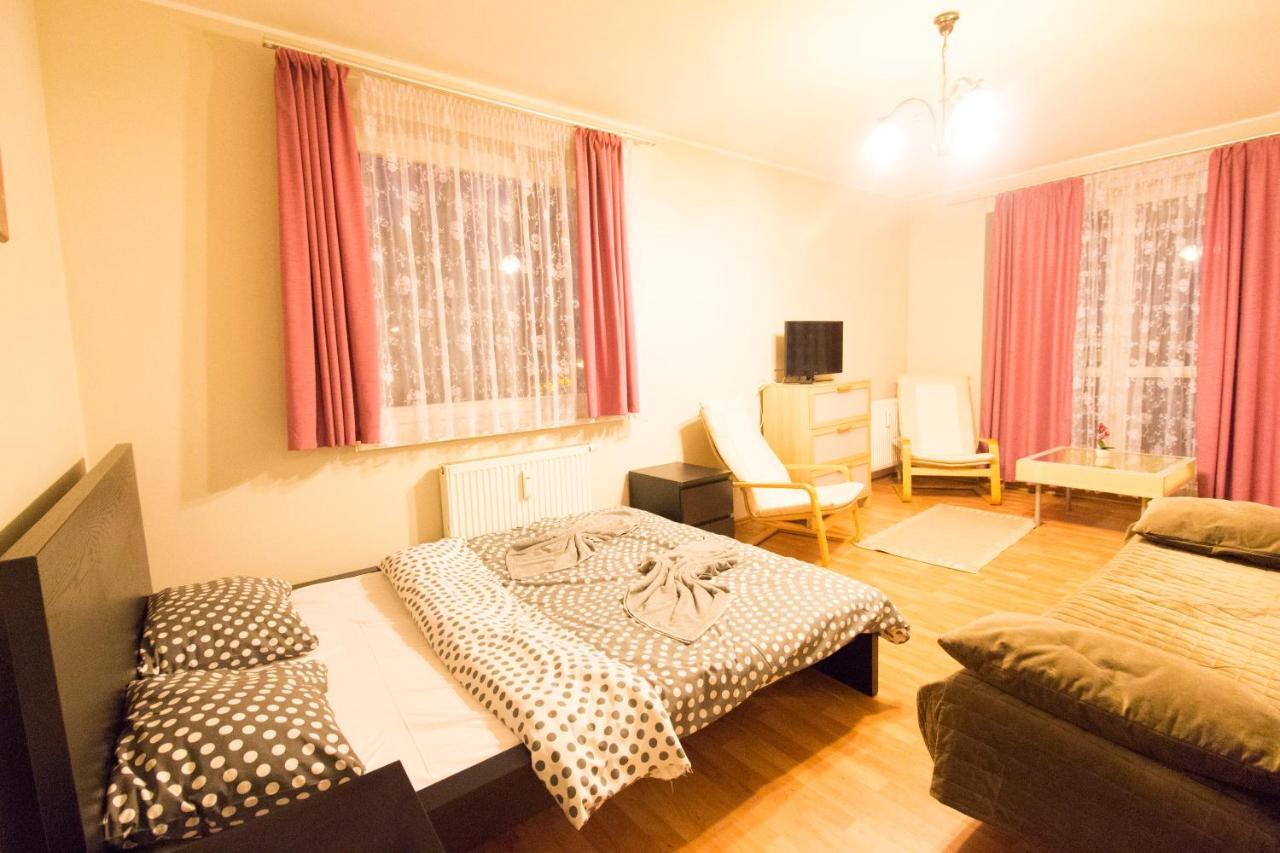 Happy Apartments - Economy ヴロツワフ エクステリア 写真